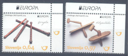New Neu Slovenia Slovenie Slowenien 2014 Europa CEPT: National Music Instruments - Rattle, Flute  MNH ** Corner Set - 2014
