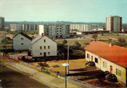 CPM  ALLONNES  , Cité Des Perrières Et Centre Commercial - Allonnes