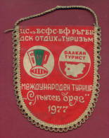 W27  /  SPORT - Rugby Football 1977 " SLANCHEV BRYAG " 12 X 15 Cm. Wimpel Fanion Flag Bulgaria Bulgarie Bulgarien - Rugby