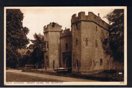 RB 988 - 1954 Postcard - Wells Cathedral Somerset - Bishop Palace & Drawbridge - 2d Rate With Postage For Europe Slo - Wells