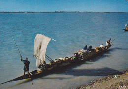 Africa - Canoe On The River - Unclassified