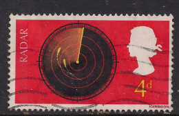 GB 1967 QE2 4d Inventions Error Broken Scale SG 752a CV £45. ( 1326 ) - Variétés, Erreurs & Curiosités