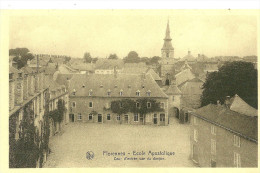 Florennes. Cour D'entrée De L'école Apostolique De Florennes. - Florennes