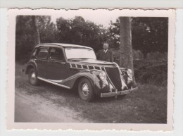 BELLE AUTOMOBILE RENAULT ANCIENNE (années 30 ) - à Identifier - 6X8,5 Cm - Auto's