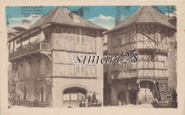 CHATELDON - MAISON SERGENTAL XIIe SIECLE - Chateldon