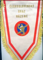 W158 / SPORT - Handball Hand-Ball  Balonmano CSH - 21.5 X 33 Cm.  Wimpel Fanion Flag Czechoslovakia Tchecoslovaquie - Handball