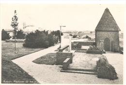 Bussum, Plantsoen Op Het Viaduct     (fotokaart Anno 1953) - Bussum