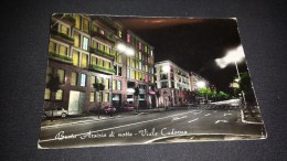 C-5657 CARTOLINA BUSTO ARSIZIO DI NOTTE - VIALE CADORNA - AUTO D'EPOCA - Busto Arsizio