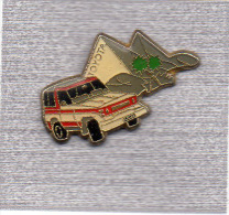 Pin´s  Sport  Automobile, Rallye,  Voiture  TOYOTA - Toyota