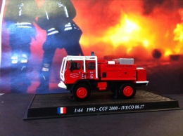 COLLEZIONE CARRI DEI POMPIERI - VIGILI DEL FUOCO DEL  PRADO - FRANCIA 1992 CCF 2000 IVECO 80.17  SCALA 1:64 - Autres & Non Classés