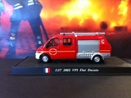 COLLEZIONE CARRI DEI POMPIERI - VIGILI DEL FUOCO DEL  PRADO - FRANCIA  2002 VPI FIAT DUCATO SCALA 1:57 - Massstab 1:76