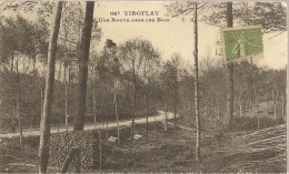 VIROFLAY - Une Route Dans Les Bois - Viroflay