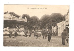 CPA : 58 - Nevers : Les Fêtes Du Parc : Animation - Manèges - Stands - Nevers