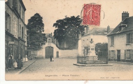 ( CPA 91)  ANGERVILLE  /  Place Tessier  - - Angerville