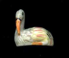 FEVES - FEVE - CYGNE - Animals