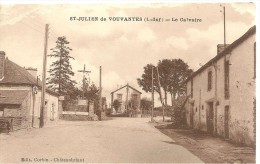 ST-JULIEN-de-VOUJVENTES - Le Clavaire - La Rue - état Voir Scan - Saint Julien De Vouvantes