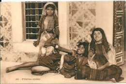 Postcard (Ethnics) - Fillettes Arabes (Arab Girls) - Non Classés