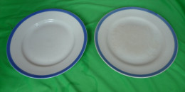 Vintage Latvia Riga USSR Soviet  RPR ? - Set Of 2 Plates W. Blue Trim - Andere & Zonder Classificatie