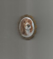 SPANIEL ON PORCELAIN AND FILIGREE CM. 5 X 4 - Zinn