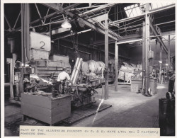 FACTORIES AT PONDERS END,angleterre,métier Industriel,,usine Aluminium Foundry,photo De Cook Hertford,rare,ouvrier Palan - Hertfordshire