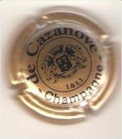 CAPSULE DE MUSELET CHAMPAGNE De CAZANOVE N° 6 PETIT BLASON - De Cazanove