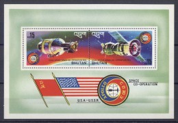 Bhutan - 1975 Apollo-Soyuz Block MNH__(TH-13814) - Bhutan