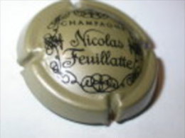 CAPSULE MUSELET CHAMPAGNE  NICOLAS FEUILLATTE (noir Sur Bronze) - Feuillate