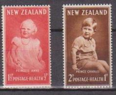 New Zealand, 1952, Health, SG 710 - 711, 1 1/2 D Unused, No Gum, 2 D Mint Hinged - Nuevos