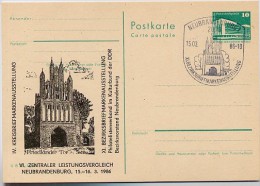 DDR P84-3-86 C136 Postkarte Zudruck FRIEDLÄNDER TOR NEUBRANDENBURG Sost. 1986 - Private Postcards - Used