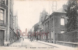 Delcampe - 76 - AUMALE - Rue Centrale- La Poste - Dos Vierge  -  2 Scans - - Aumale