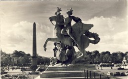 CP -  PARIS, Jardin Des Tuileries Mercure, Par Coysevox  - 2 Scans - Statues