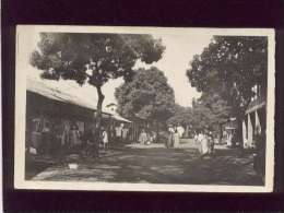 Carte Photo Bamako En 1950 Une Rue Avec Boutiques , Animée - Mali