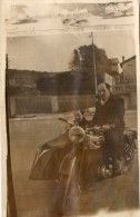 PHOTO 61 - Photo Originale ( 9 X 14 ) - Moto - Motocyclette / Side - Car - Motocycliste - Motorräder