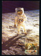 Yugoslavia 2000. Maximum Cards - ´X-22 APOLLO 11. Aldrin During His Moonwalk, July 1969.´ - Cartoline Maximum