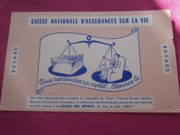 BUVARD Publicitaire:Caisse Nationale D'assurance Sur La Vie Caisse Des Dépôts R De Lille Paris7>>voir Photos Recto - Bank & Insurance