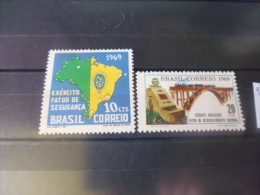 TIMBRE   De  BRESIL   YVERT N° 900.901 - Unused Stamps