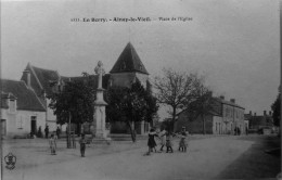 Place De L´église - Ainay-le-Vieil