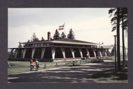 QUÉBEC - CHICOUTIMI QUÉ. - LE CHALET DU PARC DE LA PLACE D' ARMES - PAR ELLEFSEN - Chicoutimi