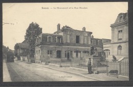 7848-SCEAUX-LE MONUMENT ET LA RUE HOUDAN-1920-ANIMATION -FP - Sceaux