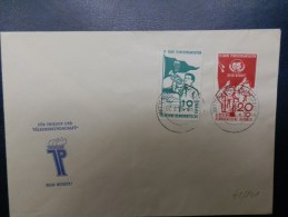 42/801   FDC  DDR - Lettres & Documents