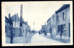 Cpa Du 62 Méricourt Sous Lens Rue Pasteur  ...   Avion  Rouvroy  Arras    TRIS9 - Avion