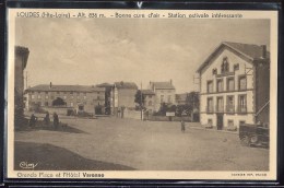 - CPA 43 - Loudes, Bonne Cure D'air - Station Estivale - Grande Place Et L'Hôtel Varenne - Loudes