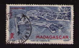 Timbre Oblitéré Madagascar, Poste Aérienne, Port De Tamatave, 50 F, 1946 - Poste Aérienne