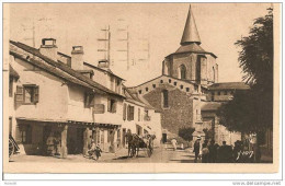 SAINT-   SAVIN,,,,,   L'  EGLISE  FORTIFIEE ,,,,, CAFE ,  Etc ,,,,  VOYAGE   1924,,,,TBE ,,,, - Ossun