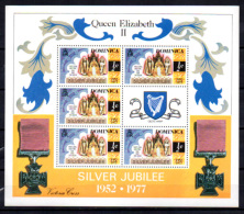 25° Accession Au Trône D’Elisabeth, 512 A / 516a** En Feuillet, Cote 19,25 €, - Dominica (...-1978)