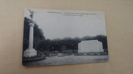 MONUMENT ELEVE A LA MEMOIRE DES ENFANTS DE MAINTENON MORTS POUR LA FRANCE...14-18 - Maintenon