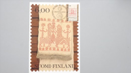 Finnland 862 Yt 826, SG 898 Fa 865  Maximumkarte MK/CM, SST NORDIA ´81, 8.5.81, „Käspaikka“: Karel. Stickerei - Cartes-maximum (CM)