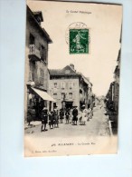 Carte Postale Ancienne : ALLANCHE : La Grande Rue , Animé - Allanche