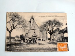 Carte Postale Ancienne : ASSIER : La Place Et L'Eglise, Animé - Assier