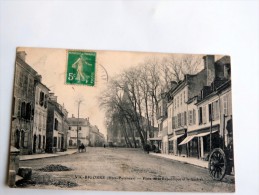 Carte Postale Ancienne : VIC BIGORRE : Place De La République Et Le Sindrex , Animé - Vic Sur Bigorre